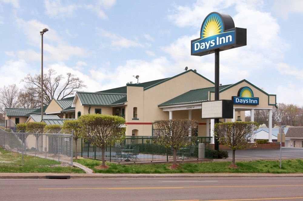 Days Inn By Wyndham Lexington Esterno foto